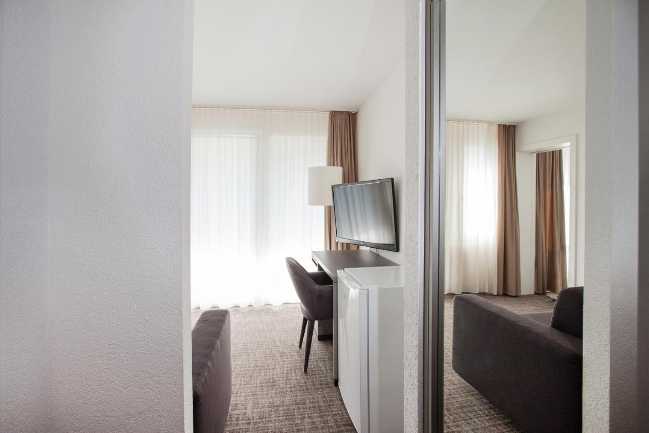 Guesthouse Zurzach - Self Check-In Экстерьер фото